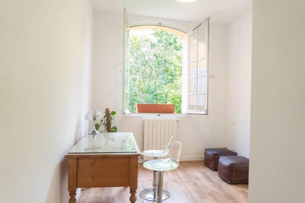 Spacieux T3 * Centre Ville * Sans Vis A Vis Aix-en-Provence Exterior photo